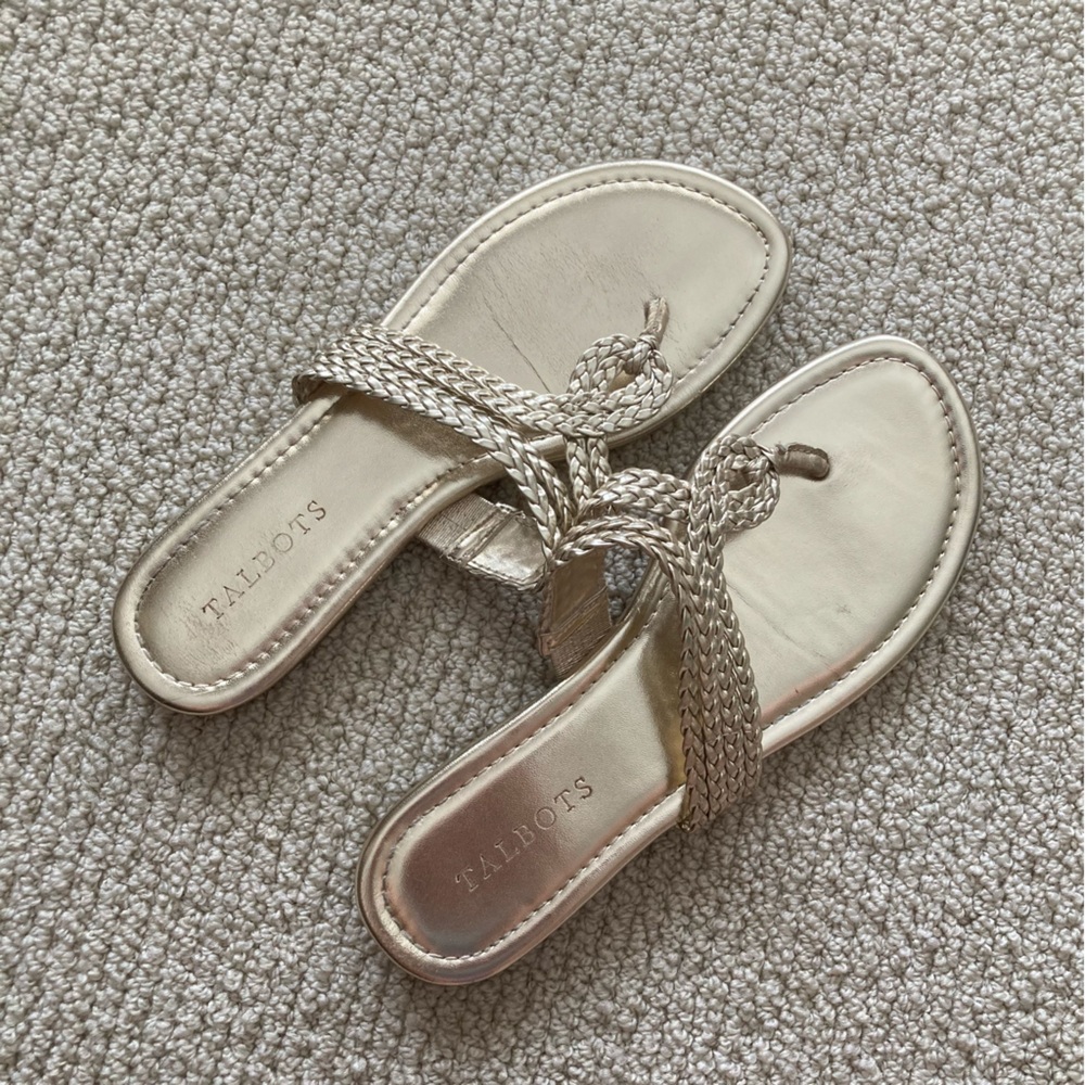 Talbots Cece Gold Metallic Braided Thong Sandals Size 7M High End Flip Flops - Picture 2 of 7
